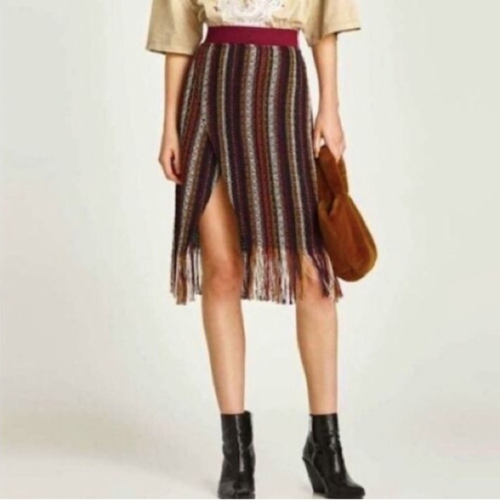 Zara trafaluc collection tweed skirt with fringe